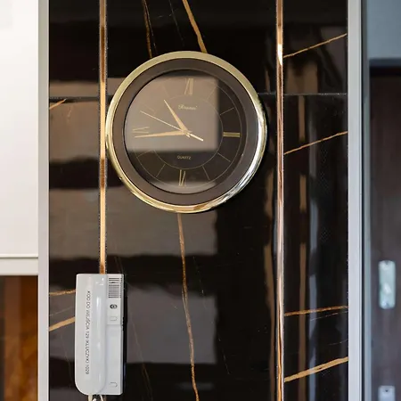 Apartman Comfortable Near Park Szczesliwicki By Renters