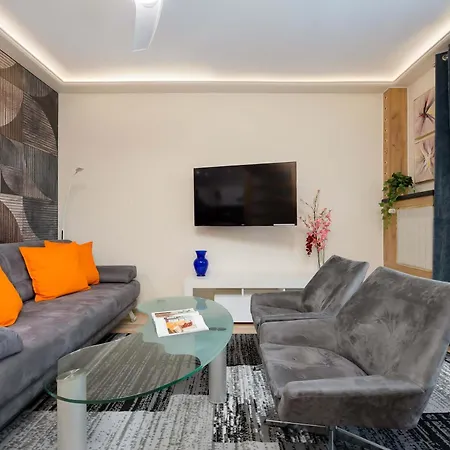 Comfortable Near Park Szczesliwicki By Renters * Varsovie